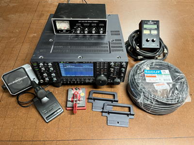Icom IC-2720 Front
